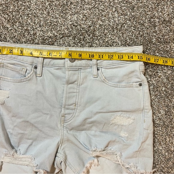 Old Navy Blue Distressed Jean Shorts Frayed Hem - Picture 6 of 7